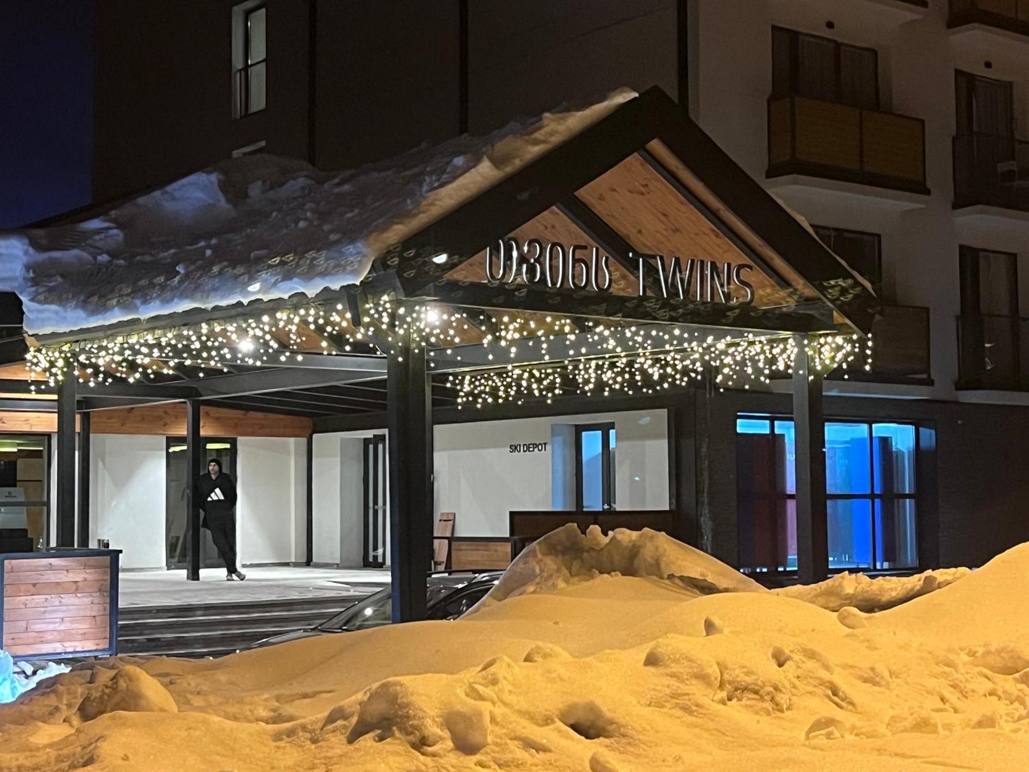 Twins Apartment Deluxe, New Гудаури Экстерьер фото